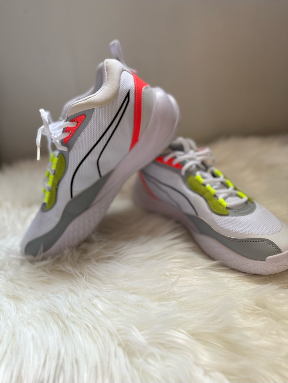 Puma men’s  Basketball Sneakers White Neon Color-block Athletic Shoes
